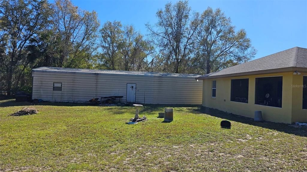 Recently Sold: $225,000 (3 beds, 2 baths, 2025 Square Feet)