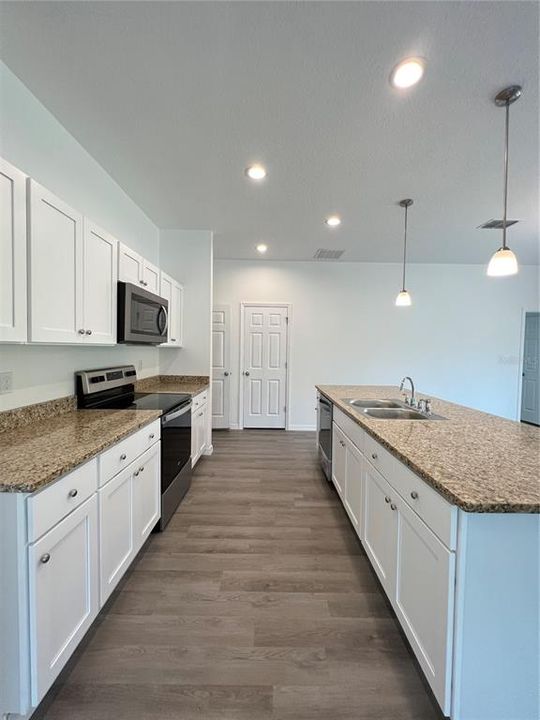 Active With Contract: $2,095 (4 beds, 2 baths, 1724 Square Feet)