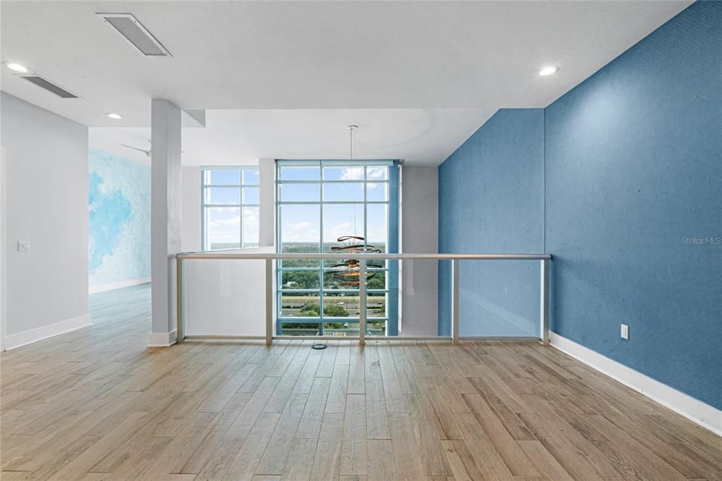 Recently Sold: $775,000 (2 beds, 2 baths, 1975 Square Feet)