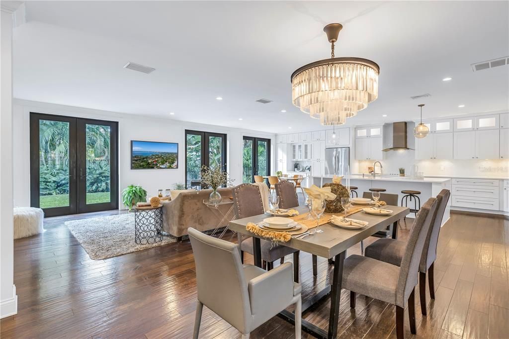 Active With Contract: $1,550,000 (3 beds, 3 baths, 2690 Square Feet)