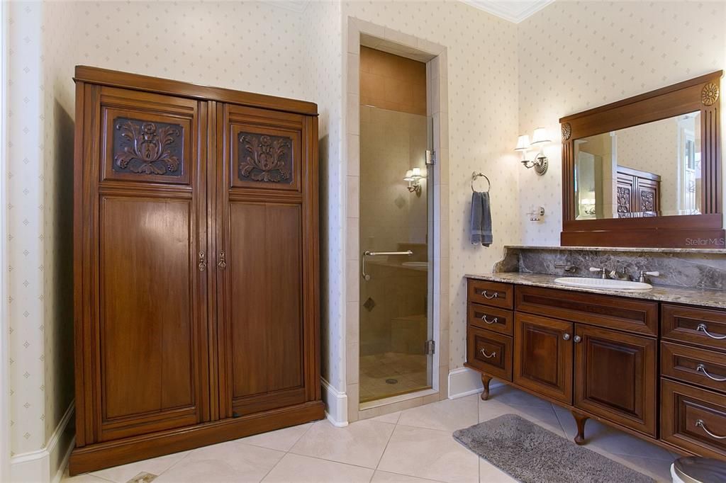 Недавно продано: $2,750,000 (5 спален, 4 ванн, 5782 Квадратных фут)