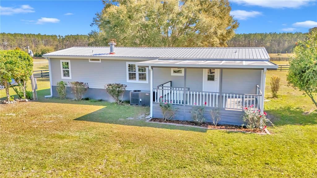 Vendido Recientemente: $550,000 (3 camas, 2 baños, 1332 Pies cuadrados)