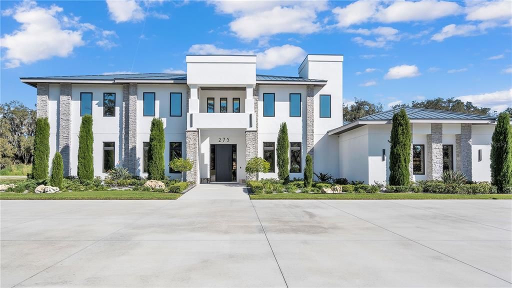 For Sale: $2,995,000 (4 beds, 4 baths, 8100 Square Feet)