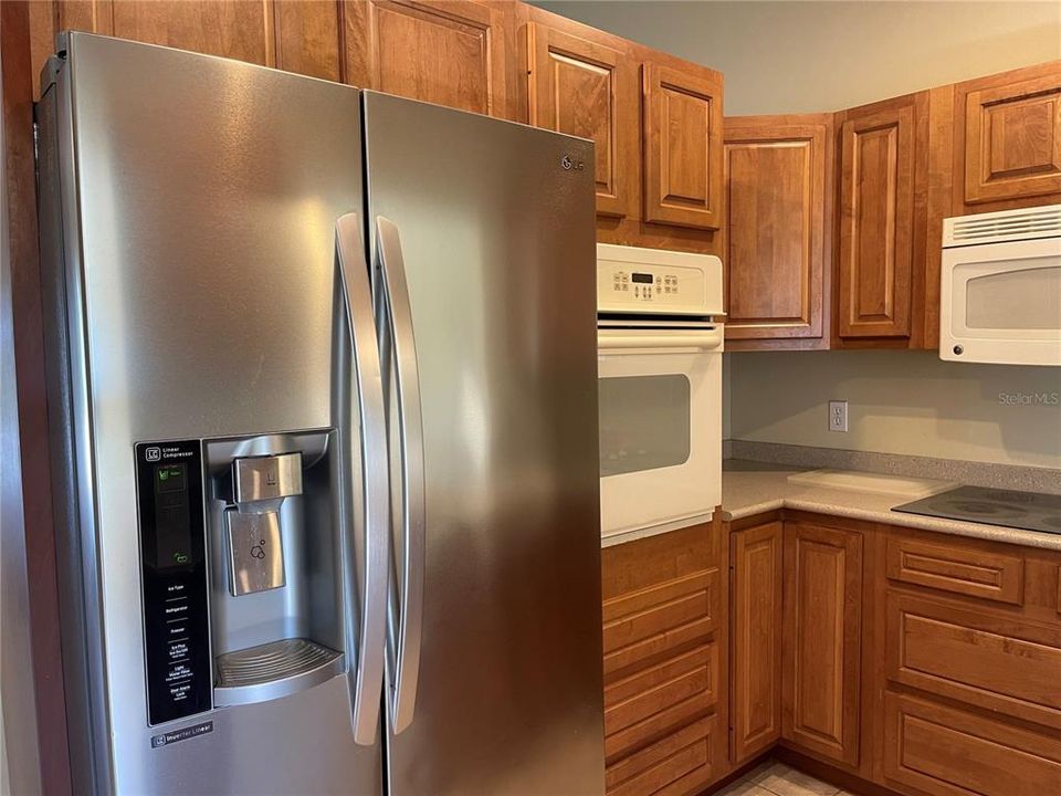 For Sale: $310,000 (2 beds, 2 baths, 1335 Square Feet)