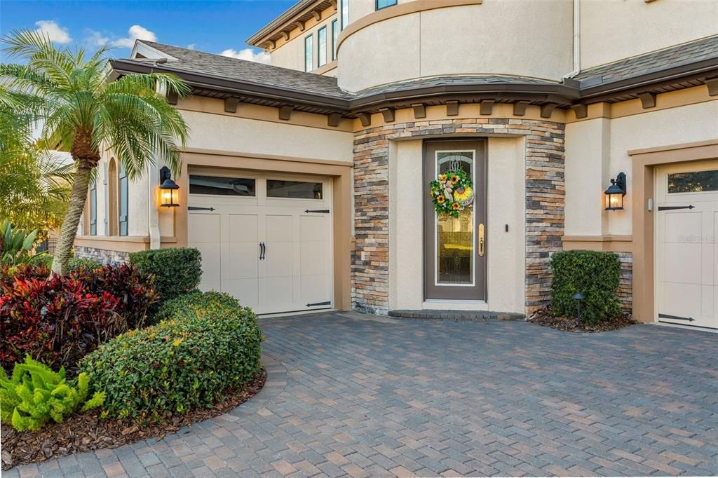 Recently Sold: $1,150,000 (5 beds, 4 baths, 4343 Square Feet)