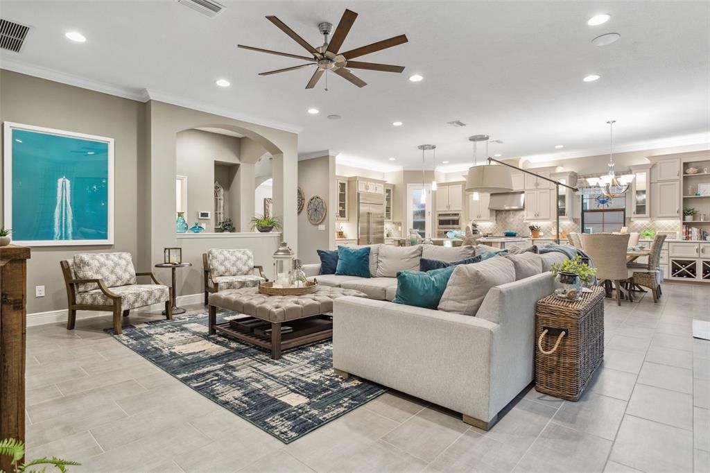 Recently Sold: $1,150,000 (5 beds, 4 baths, 4343 Square Feet)