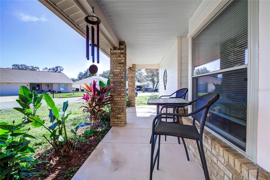 Active With Contract: $449,900 (3 beds, 2 baths, 2166 Square Feet)