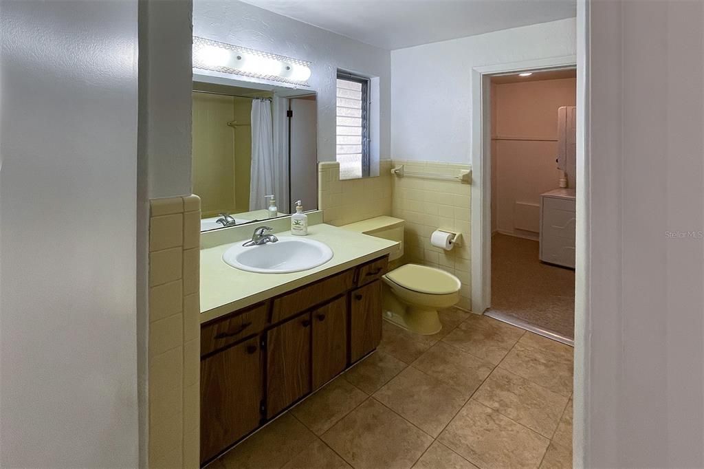 Bathroom of Unit 3