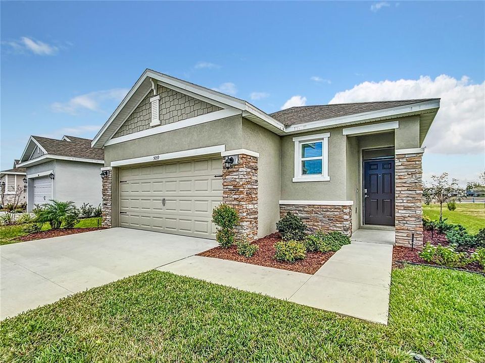 Recently Sold: $323,450 (3 beds, 2 baths, 1504 Square Feet)