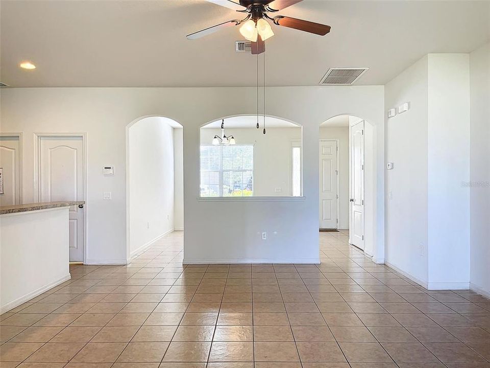 Active With Contract: $399,000 (4 beds, 2 baths, 2204 Square Feet)