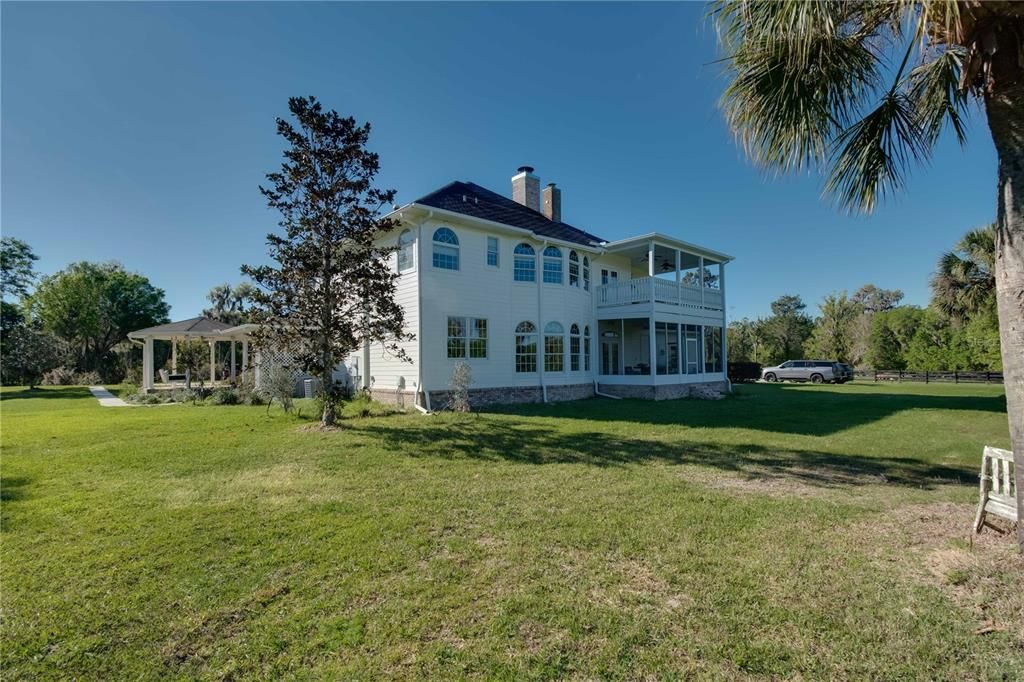 En Venta: $3,995,000 (4 camas, 4 baños, 4809 Pies cuadrados)