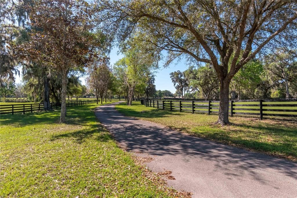 En Venta: $3,995,000 (4 camas, 4 baños, 4809 Pies cuadrados)