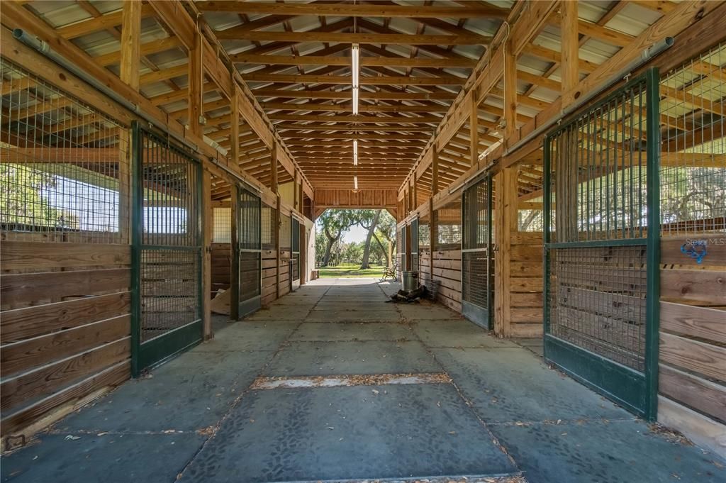 En Venta: $3,995,000 (4 camas, 4 baños, 4809 Pies cuadrados)