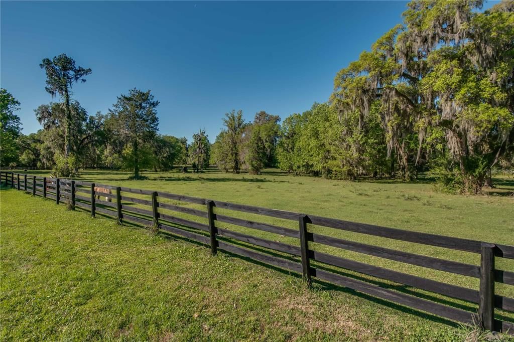 En Venta: $3,995,000 (4 camas, 4 baños, 4809 Pies cuadrados)