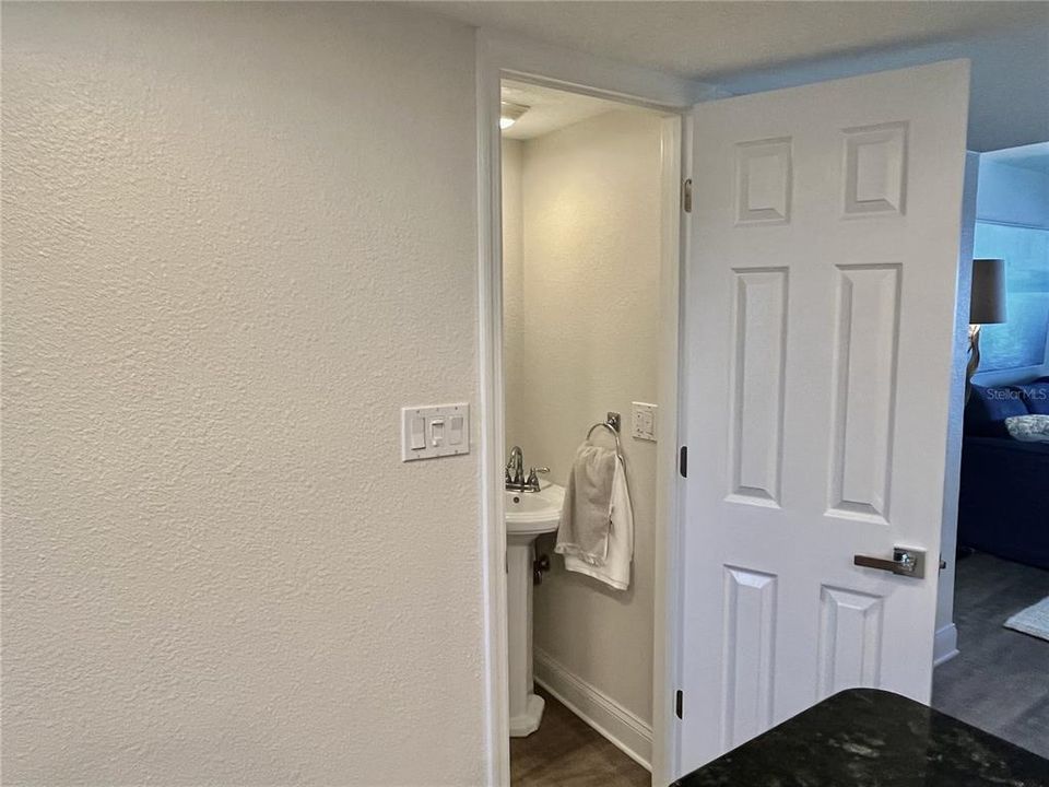 For Rent: $4,000 (2 beds, 2 baths, 1130 Square Feet)