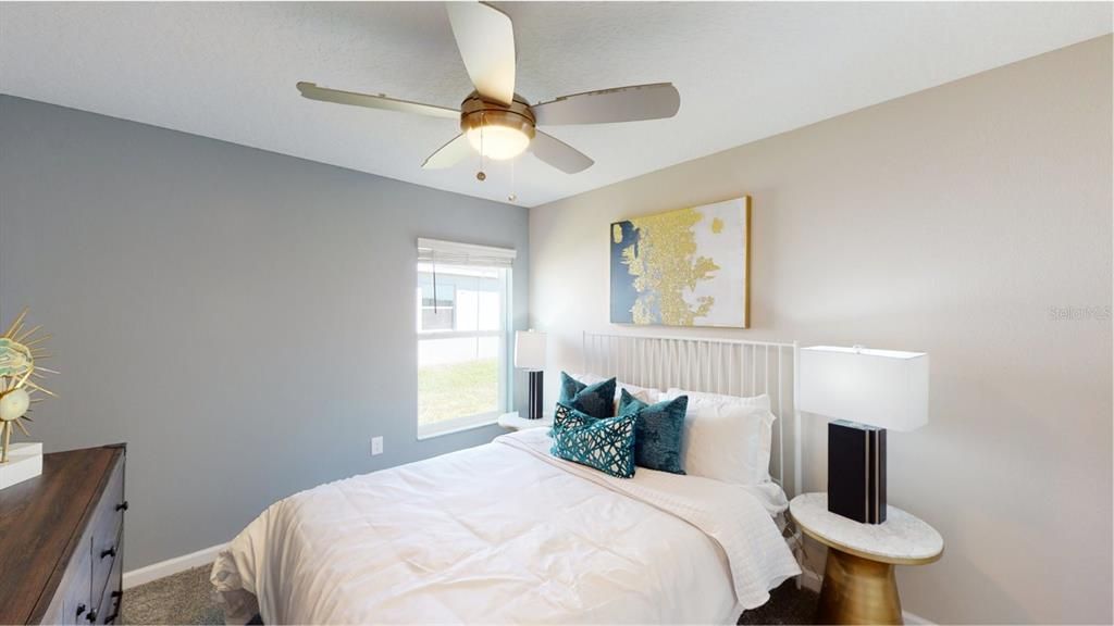 Active With Contract: $350,000 (3 beds, 2 baths, 1555 Square Feet)