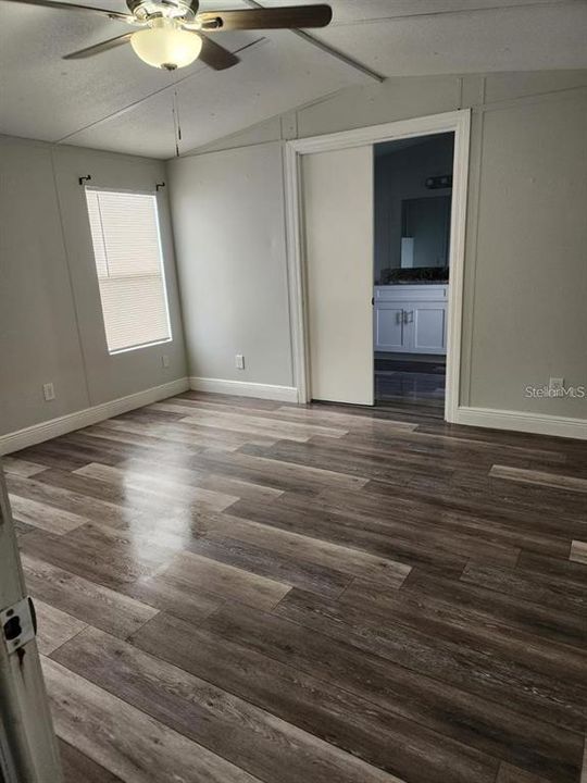 Recently Rented: $1,400 (3 beds, 2 baths, 1064 Square Feet)