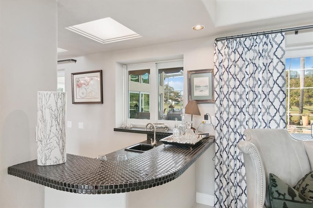 Active With Contract: $1,925,000 (3 beds, 3 baths, 4095 Square Feet)