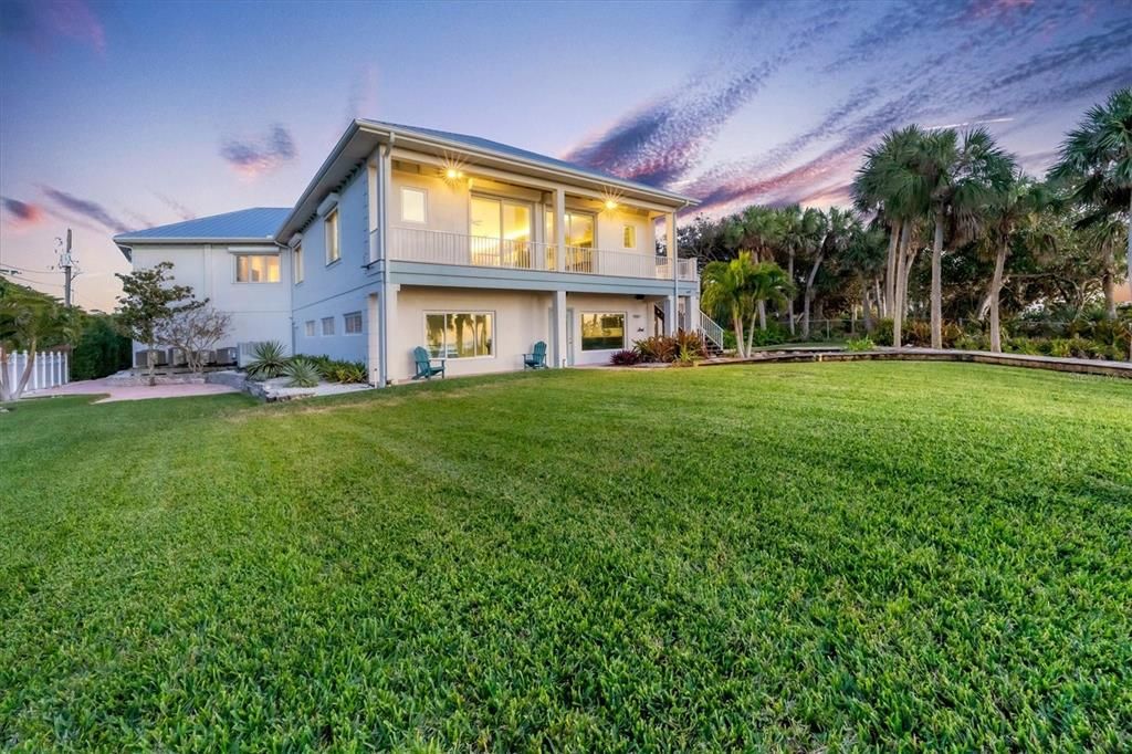 Recently Sold: $4,999,900 (4 beds, 5 baths, 7285 Square Feet)