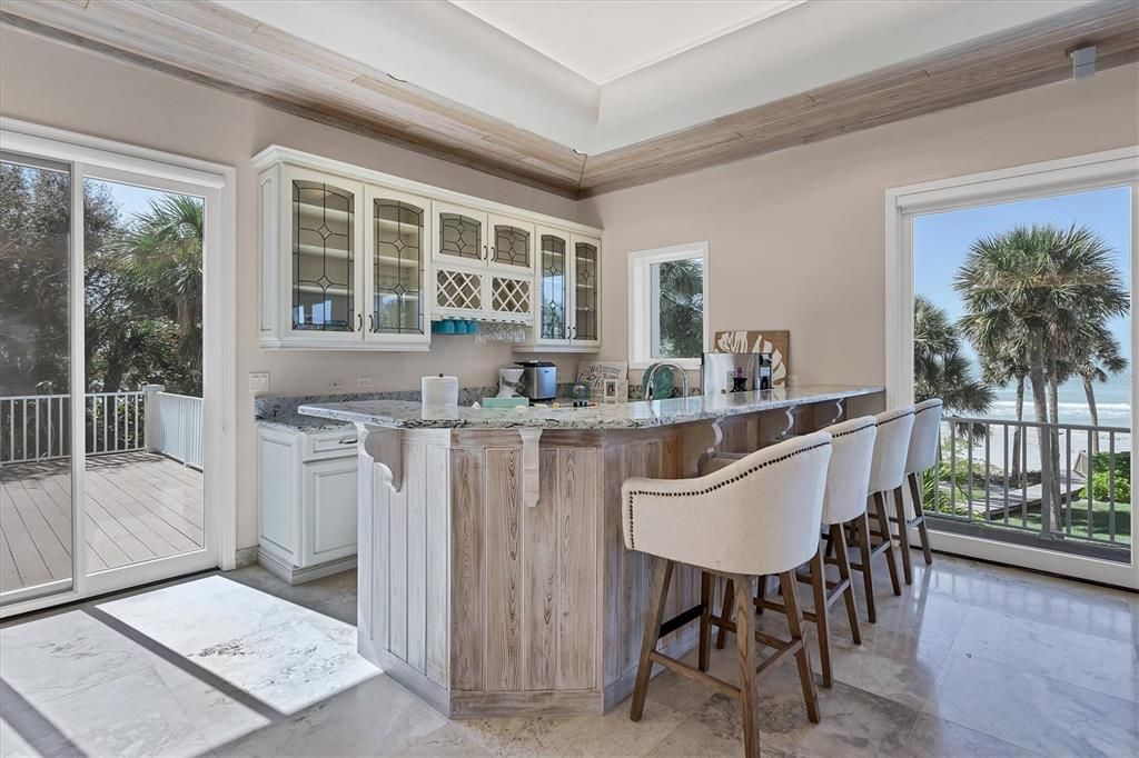 Main Floor Wet Bar