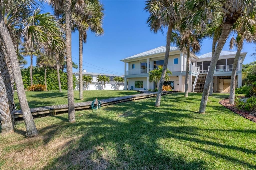 Recently Sold: $4,999,900 (4 beds, 5 baths, 7285 Square Feet)