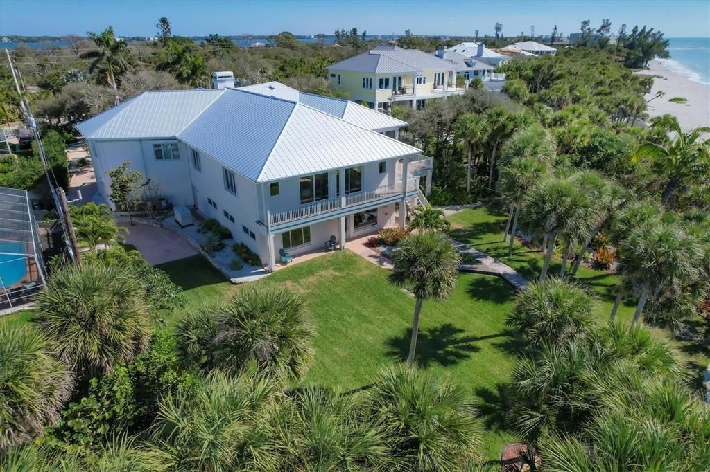 Recently Sold: $4,999,900 (4 beds, 5 baths, 7285 Square Feet)