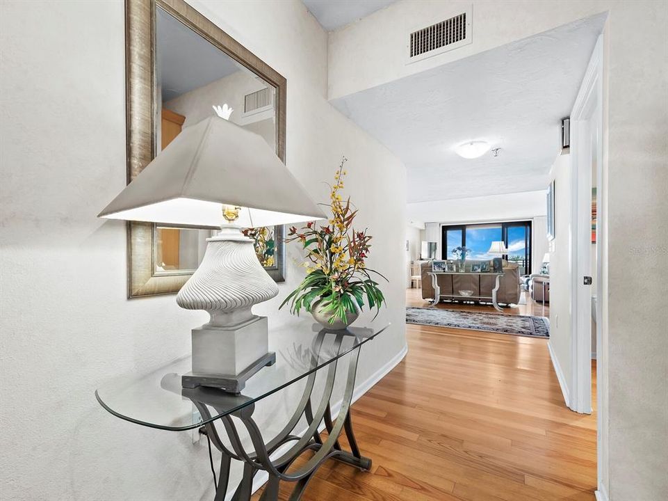 Active With Contract: $1,625,000 (2 beds, 2 baths, 1839 Square Feet)