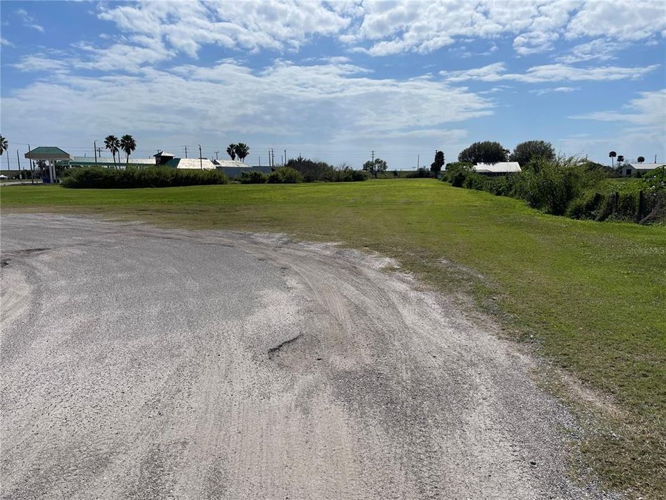 For Sale: $920,000 (4.38 acres)