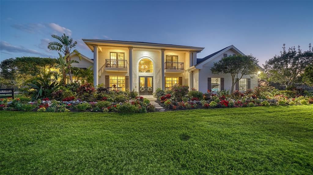 Recently Sold: $2,700,000 (3 beds, 3 baths, 3486 Square Feet)