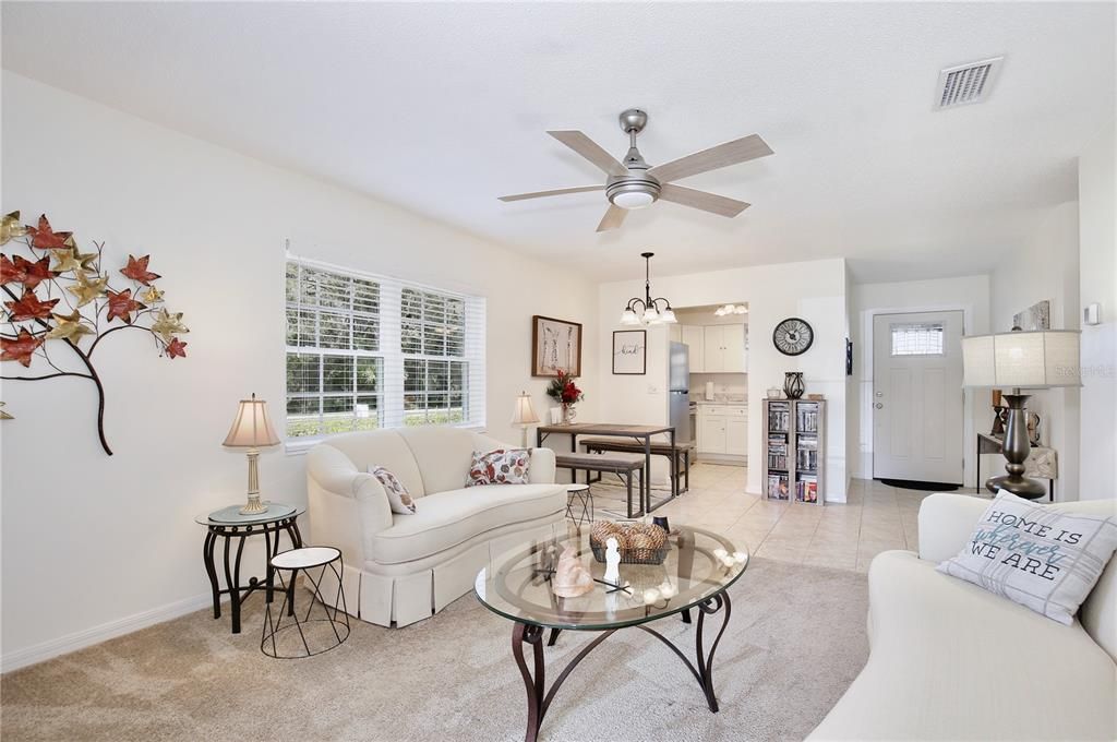 Active With Contract: $198,500 (2 beds, 2 baths, 1027 Square Feet)
