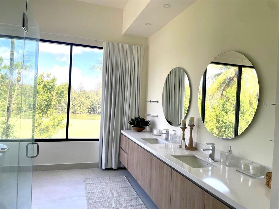 待售: $11,995,000 (6 贝兹, 6 浴室, 8100 平方英尺)