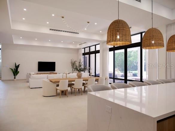 待售: $11,995,000 (6 贝兹, 6 浴室, 8100 平方英尺)