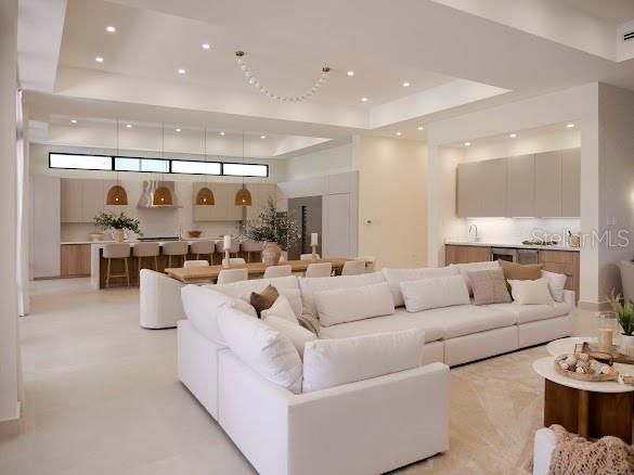 待售: $11,995,000 (6 贝兹, 6 浴室, 8100 平方英尺)