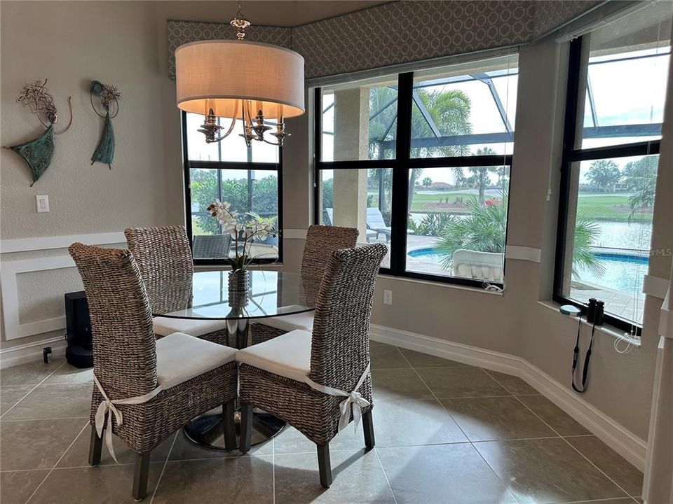 Eating area in Kitchen