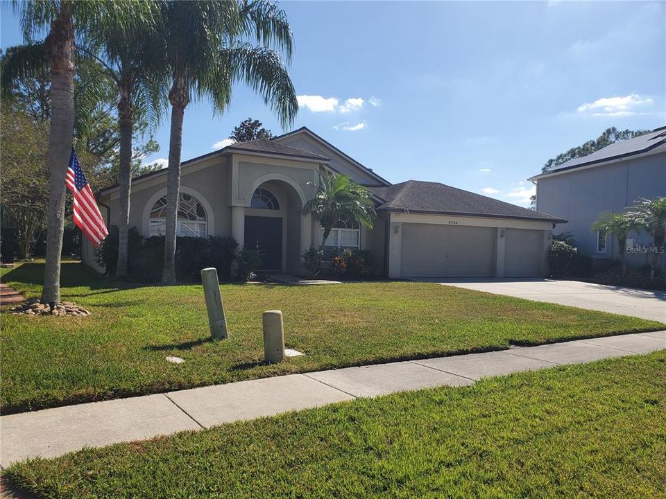 Recently Sold: $481,999 (4 beds, 3 baths, 2506 Square Feet)