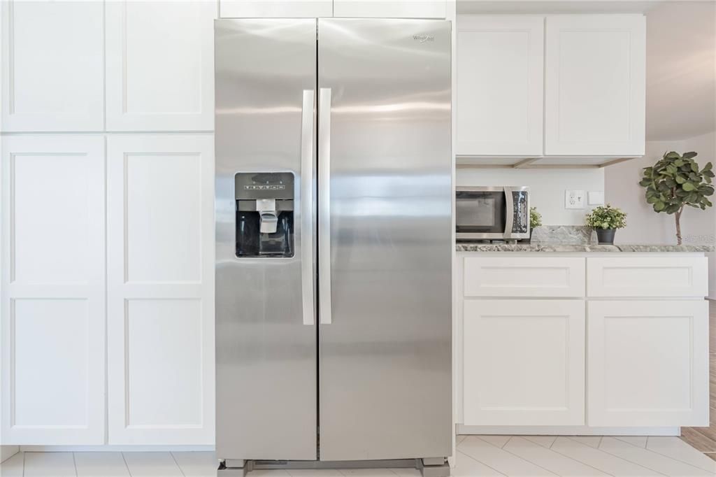 Built in Pantry, Shaker Cabinets, Stainless Steel Refrigerator