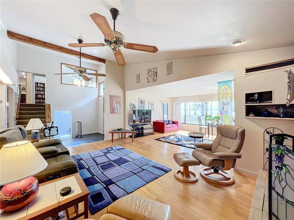 Recently Sold: $549,000 (4 beds, 2 baths, 3485 Square Feet)