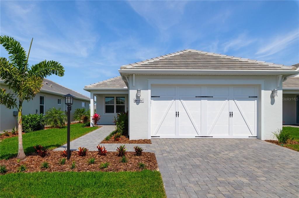 Recently Rented: $4,300 (3 beds, 2 baths, 1764 Square Feet)