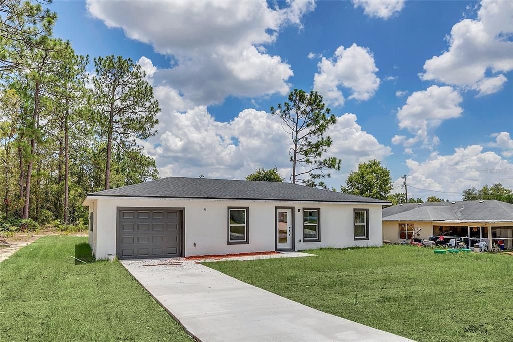 Recently Sold: $236,990 (3 beds, 2 baths, 1011 Square Feet)