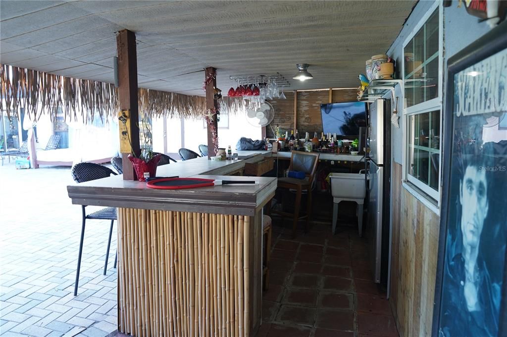 tiki bar