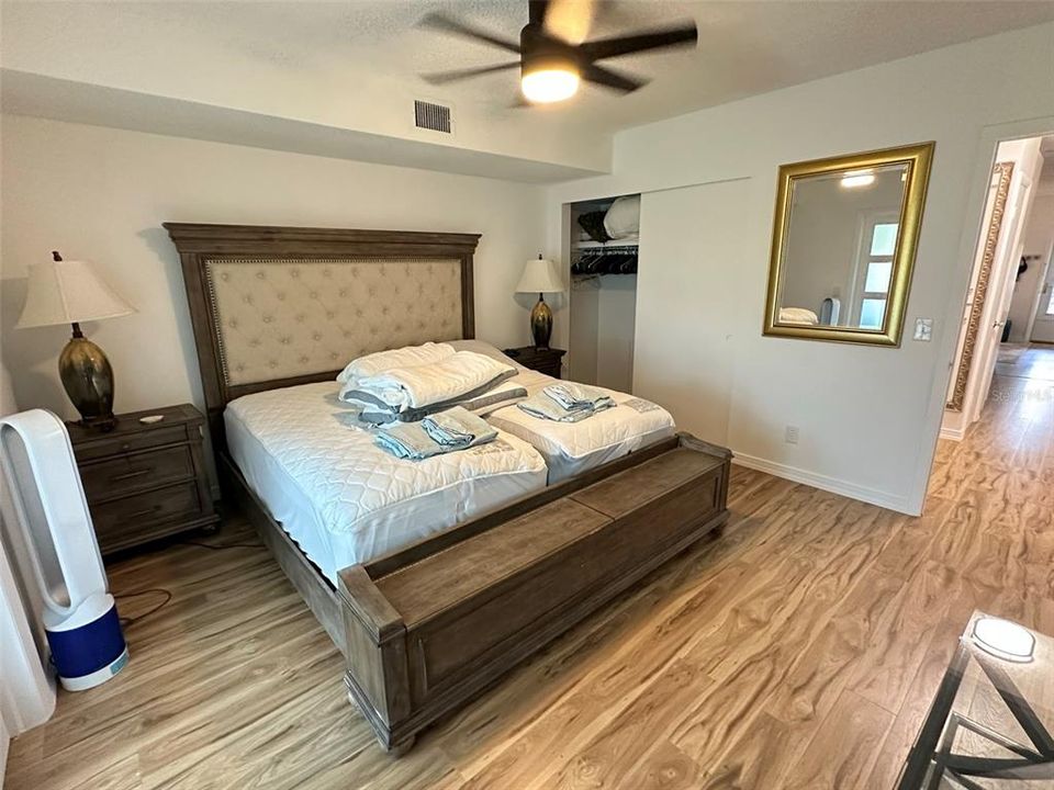 Recently Rented: $1,500 (1 beds, 1 baths, 735 Square Feet)