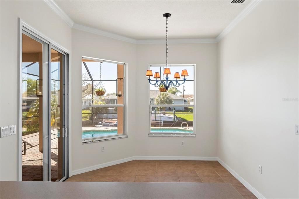 Active With Contract: $795,000 (3 beds, 2 baths, 2554 Square Feet)