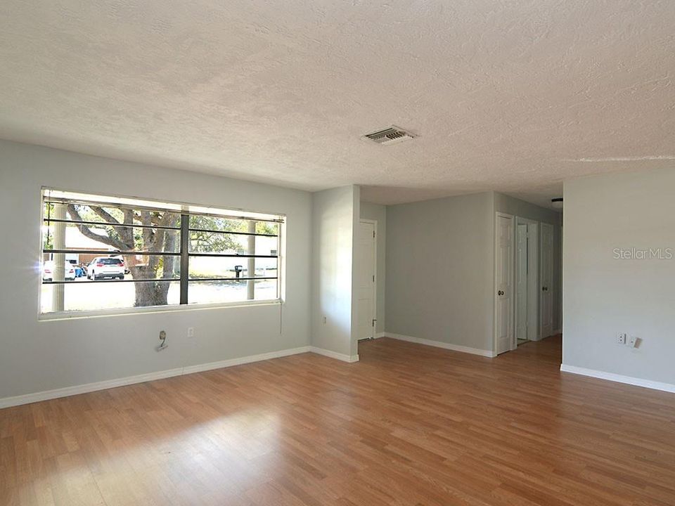 Recently Rented: $2,000 (2 beds, 2 baths, 1208 Square Feet)