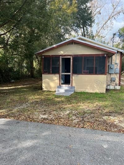 Active With Contract: $84,900 (2 beds, 1 baths, 680 Square Feet)