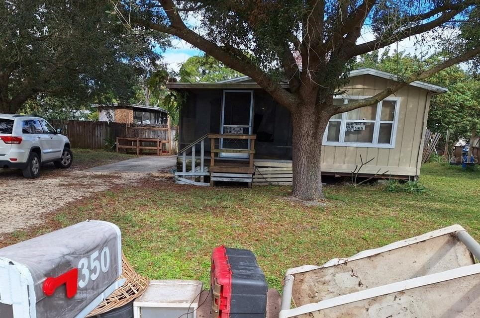 Recently Sold: $69,900 (3 beds, 2 baths, 1155 Square Feet)