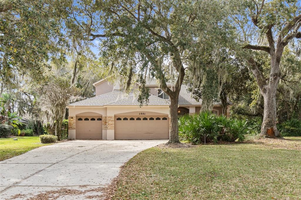 Recently Sold: $650,000 (5 beds, 3 baths, 3078 Square Feet)