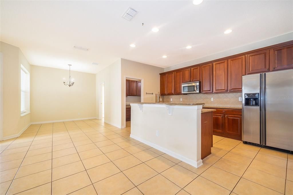 Active With Contract: $799,900 (4 beds, 2 baths, 2816 Square Feet)