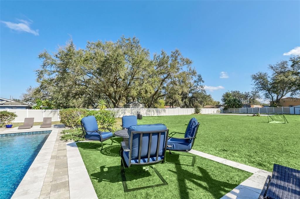 Active With Contract: $555,000 (4 beds, 2 baths, 2041 Square Feet)