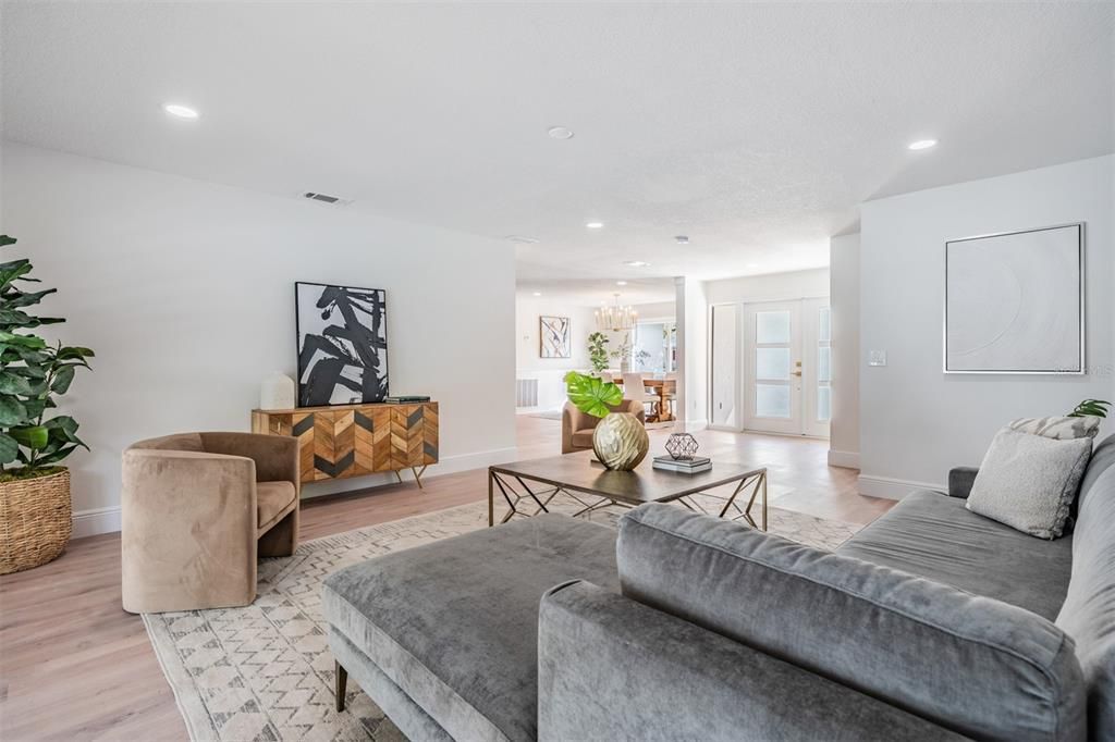 Recently Sold: $1,500,000 (5 beds, 4 baths, 3071 Square Feet)