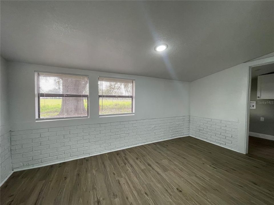 For Rent: $2,500 (3 beds, 2 baths, 1529 Square Feet)